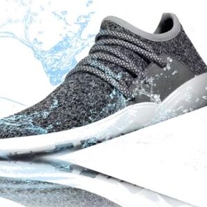 VESSI CITYSCAPE MID BRAND NEW